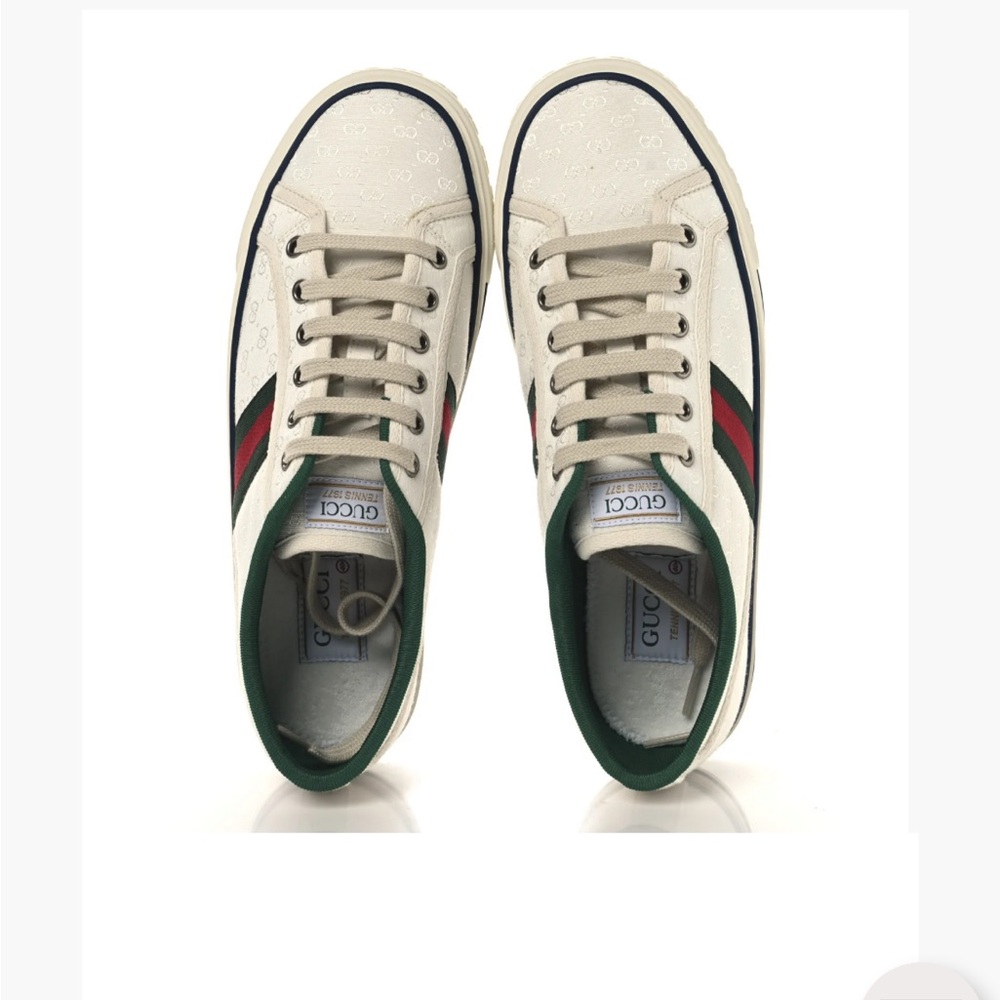 Gucci women’s  Sneakers in White with Red and Green Accents